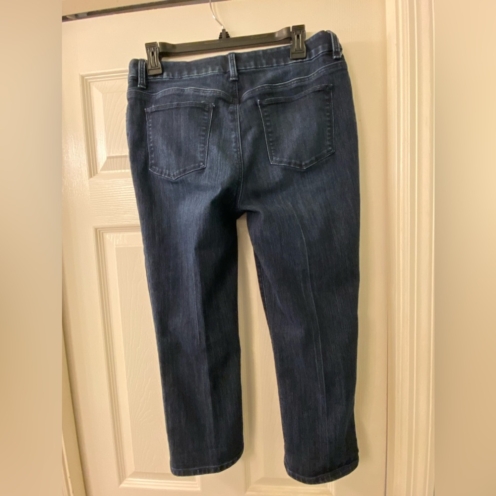 Ladies Chico’s Denim Capri Size 0 - Picture 3 of 6